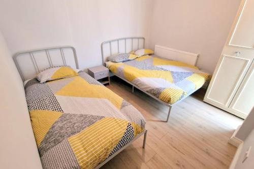 Sutton Central Apartment | 2-bedroom flat in Central Sutton