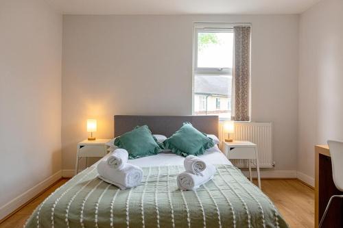 Loughborough Apartment | 2 Bedroom Large First Floor Apartment with FREE Parking