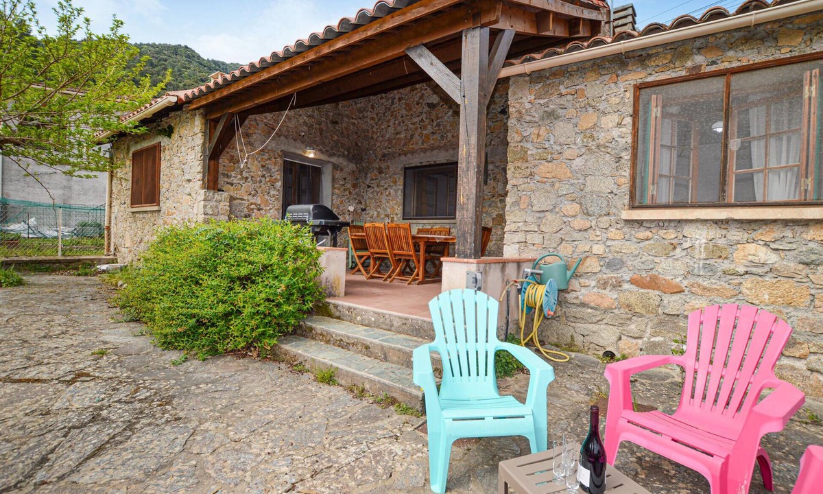 Popolasca House | 2 bedroom nice home in Popolasca