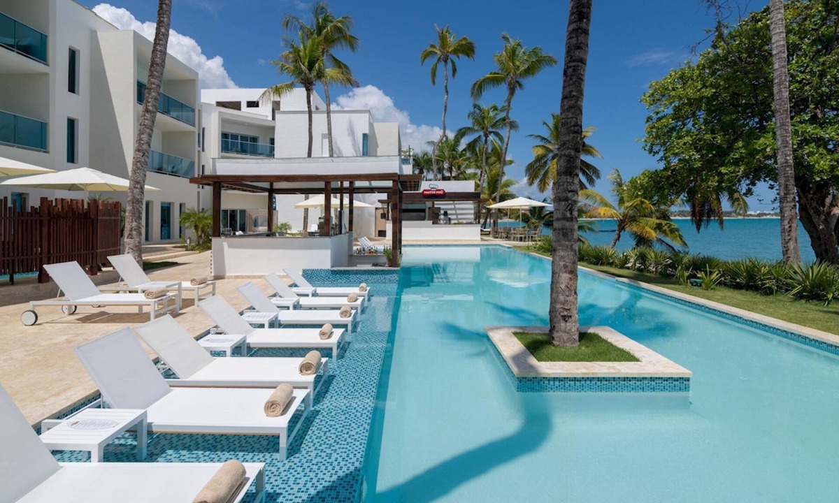 Cabarete Apartment | 2 Bedroom Pool View Presidential Suites Cabarete