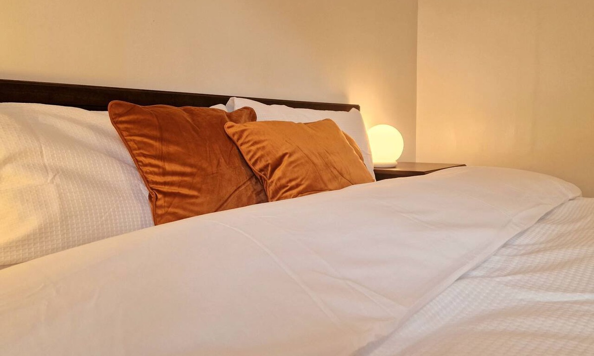 Guildford Apartment | 2 bedroom serviced apartment in Surrey