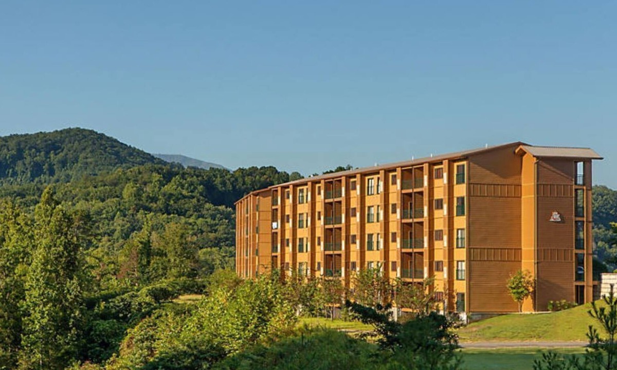 Gatlinburg Resort | 2 Bedroom Townhome