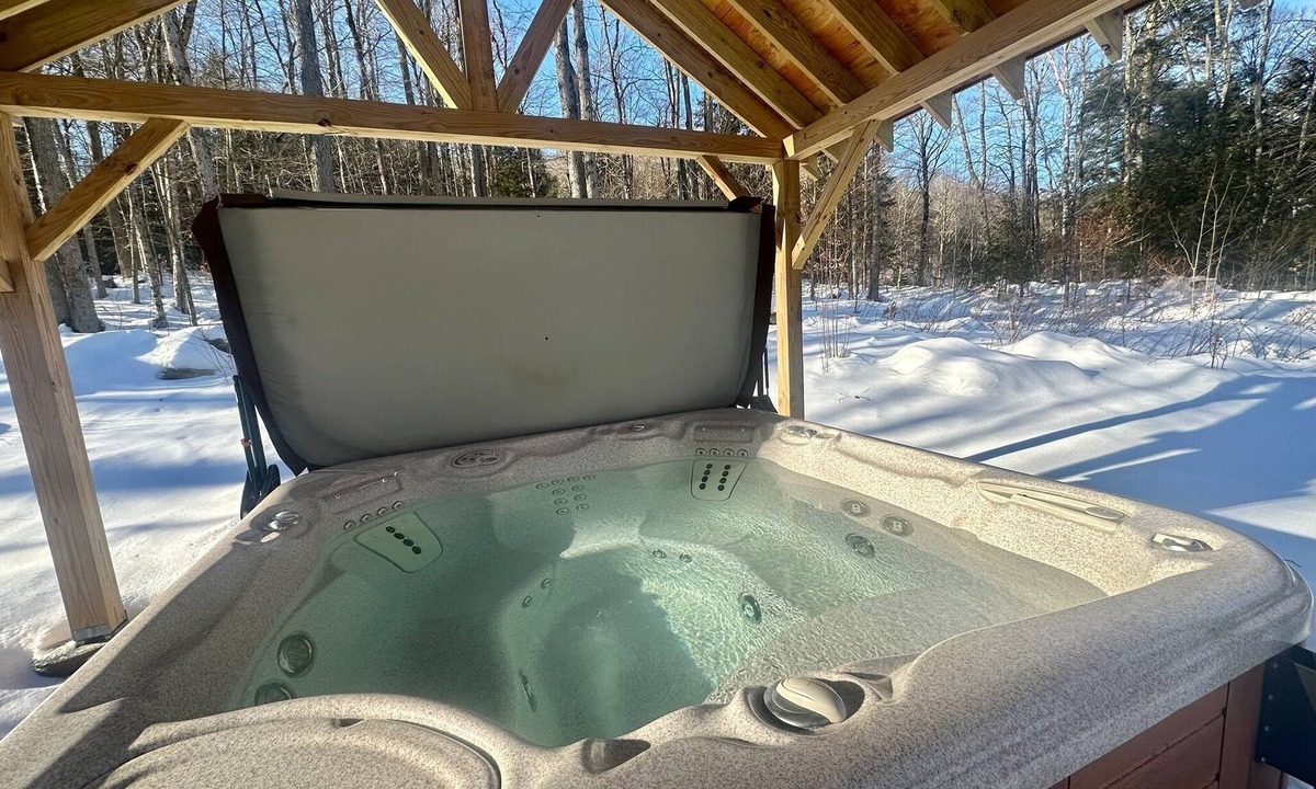 Central Vermont- Killington House | 2-Bedroom Unit in Plymouth, Vt. Central to Killington, Woodstock & Okemo!