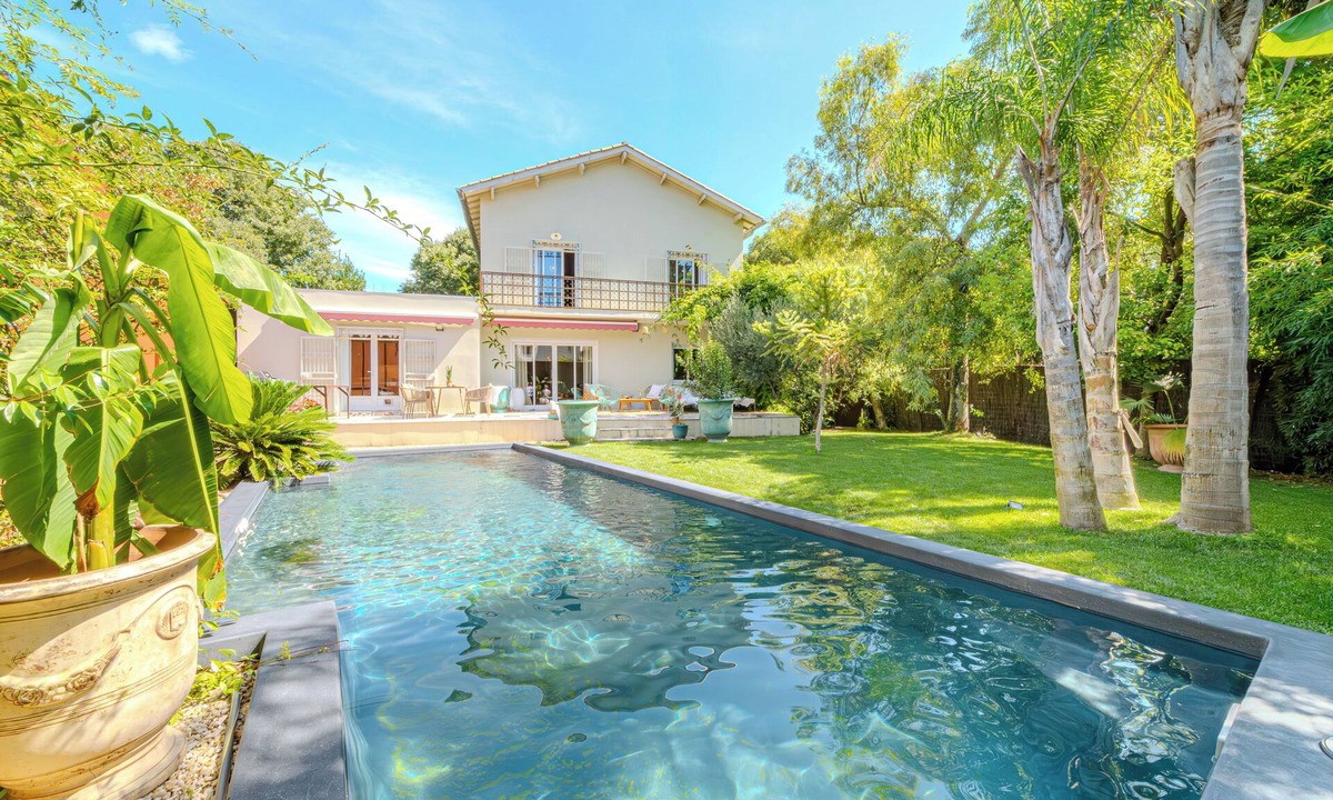 Saint-Martin House | 2 Bedrooms Private Vacation Home In Montpellier