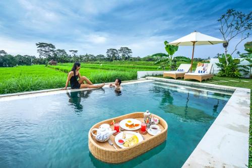 Melayang Villa | 2 BR Villa with open view of rice paddies & sunset
