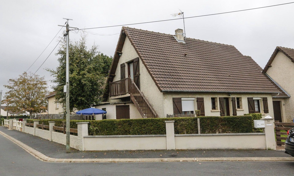 Courseulles-sur-Mer Apartment | 2* COURSEULLES/MER Apart BALCONY COURTYARD BBQ GARDEN SALON WIFI GARDEN VIEW.