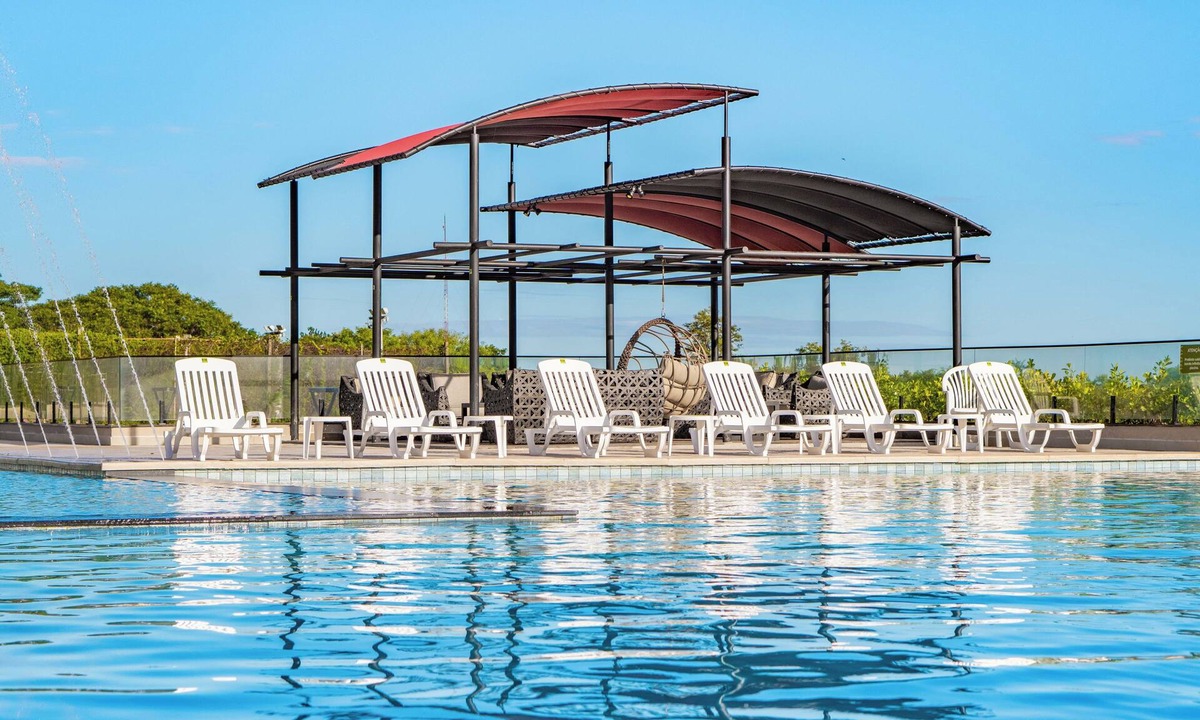 Foz do Iguacu Hotel | 2 Fresh Triple Double Units | Free Breakfast, Spa Access & 5 mi Three Borders