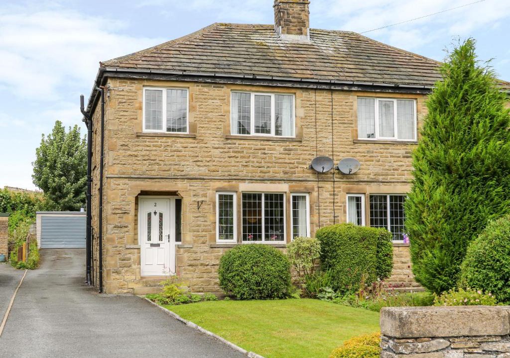 Settle House | 2 Ings Avenue