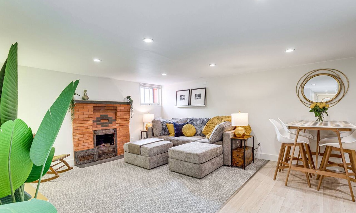 City Park Apartment | 2 Mi to Downtown Denver: Stylish Gem w/Fireplace!