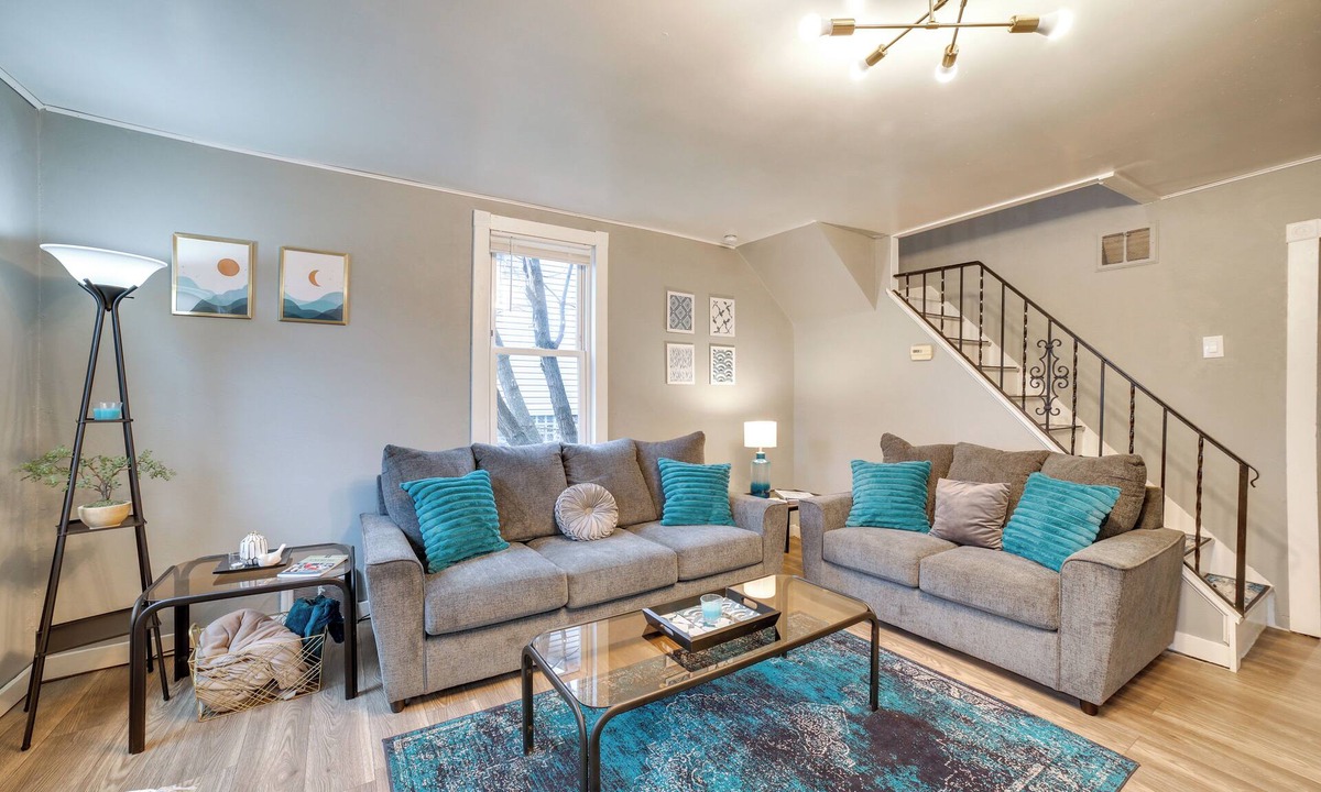 Latrobe House | 2 Mi to Saint Vincent College: Home in Latrobe