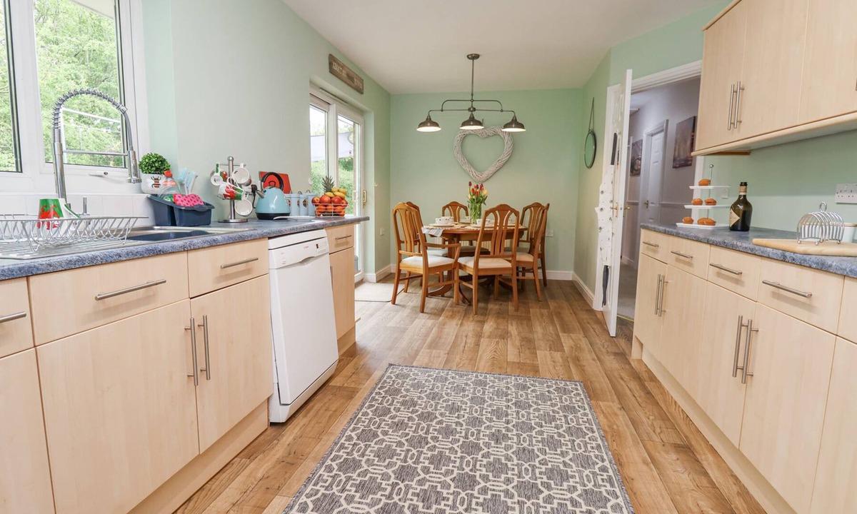Chirk Cottage | 2 Mountain View