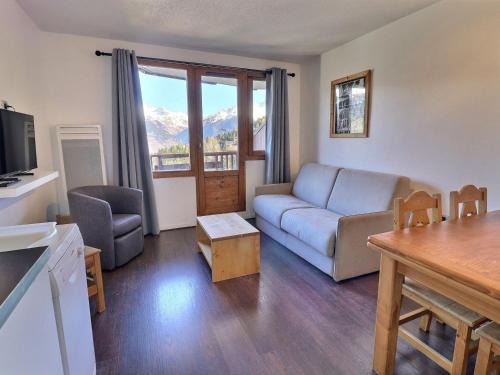 La Perriere Apartment | 2 Pièces Confortables, Skis aux Pieds, Proche Commerces, 4 Pers - FR-1-182A-5