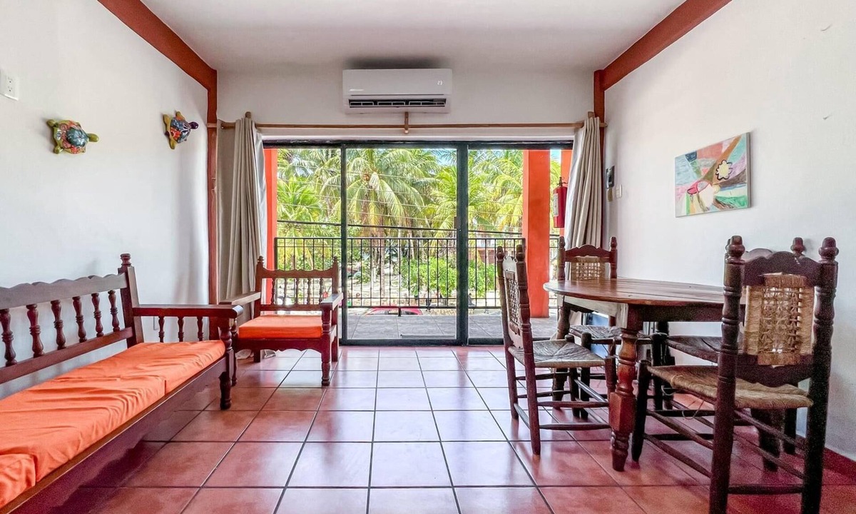 Centro - Supmza 001 Apartment | 2 Separate Nice Beachfront Studios