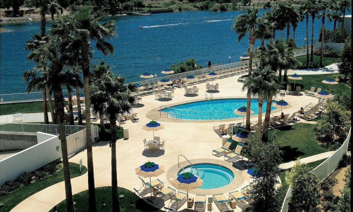 Laughlin House | 2 Units Close to Big Bend of the Colorado! Outdoor Pool, Pets Allowed!