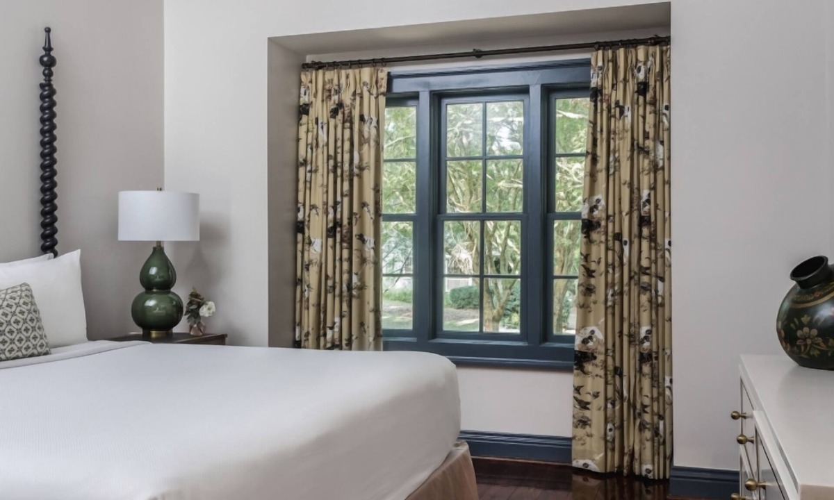 Mount Berry Hotel | 2 Units | Experience Fun Outdoor Adventures in 2 Spacious Cottages - Dog Friendl