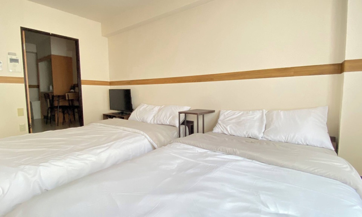 Naniwa Apartment | 2 Units Same Floor/30sec Tsutenkaku/1 stop Namba 6