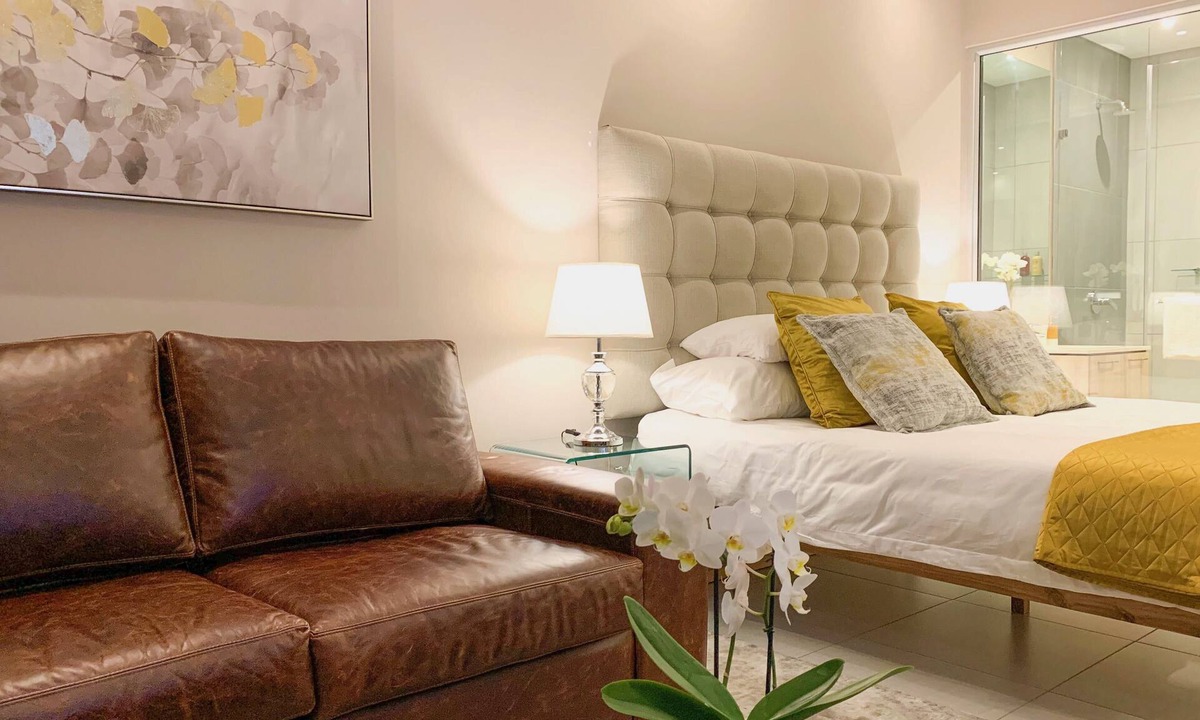 Menlyn Apartment | 201 Trilogy - Menlyn Maine Residences