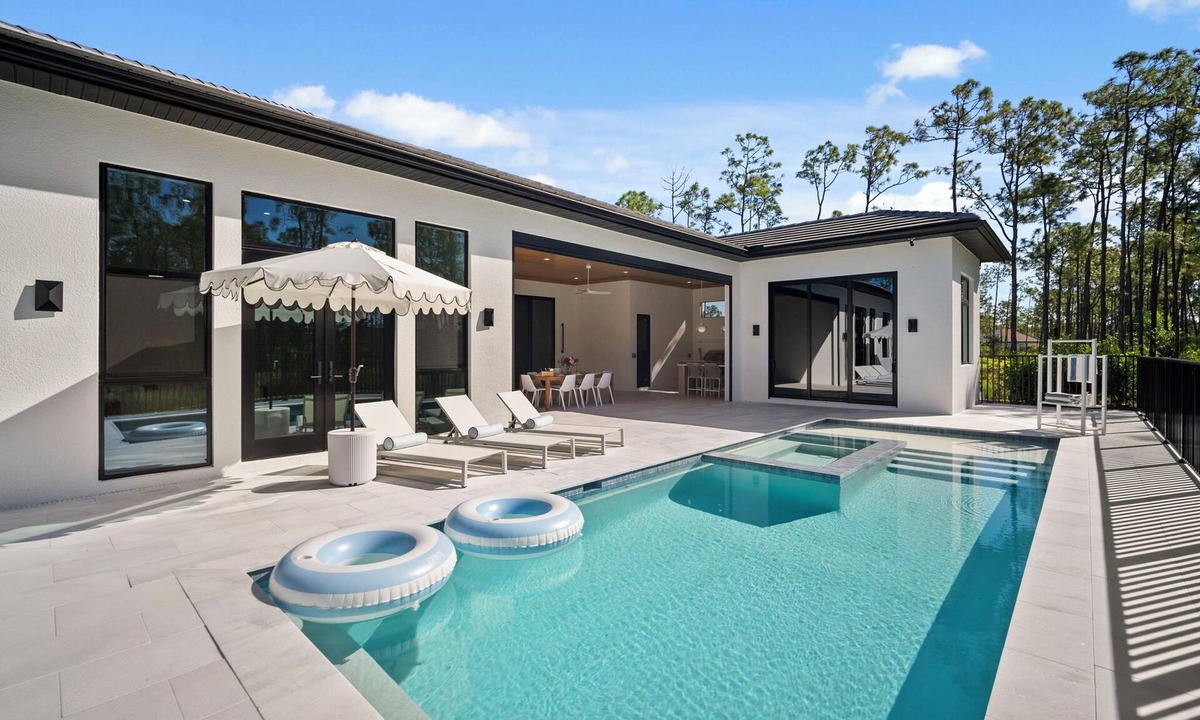 Bonita Springs House | 2025 Luxury Home w. Resort Style Pool & Outdoor Space - Perfect For Group Stays!