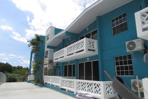 Lazaretto Apartment | 205 Batts Rock Beach Condos