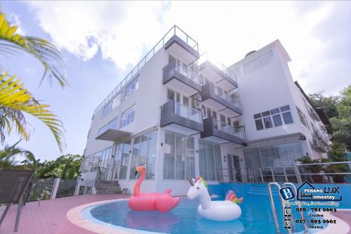 Bukit Kecil House | 20BR SwimmingPool Villa Golf View Snooker BBQ