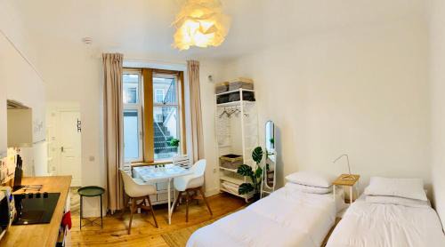 St. Andrews Apartment | 21 Melbourne Place Studios