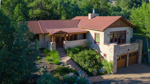 Hermosa House | 240 County Road 201