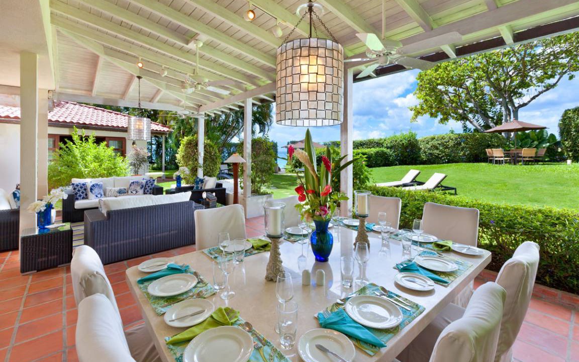 Folkestone Villa | 246 m² Villa ∙ 2 bedrooms ∙ 4 guests