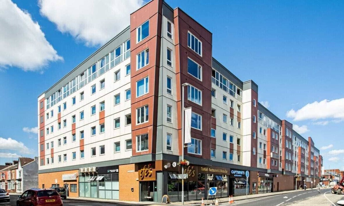 Middlesbrough Hotel | 248 Halls