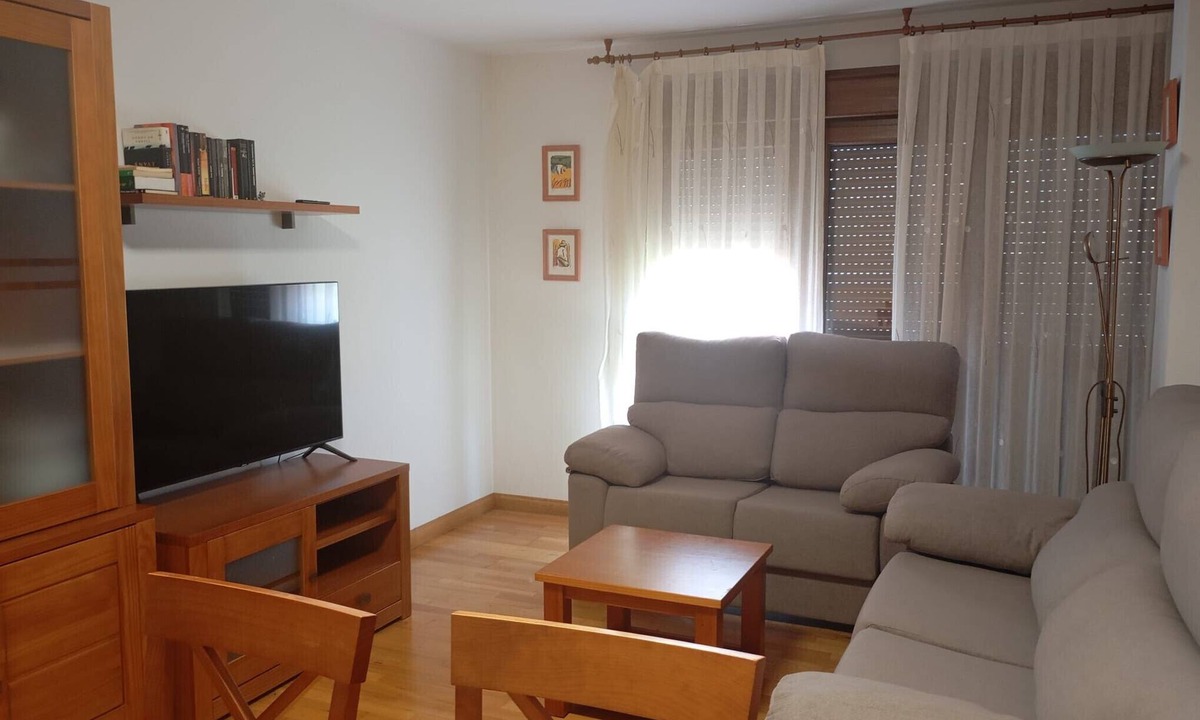 Arenas de Cabrales Apartment | 24B03 Apartamento espacioso en Arenas de Cabrales