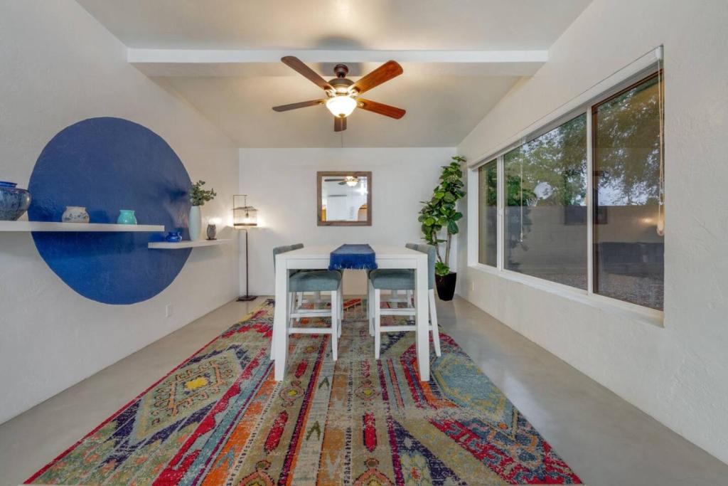 Julia Keen House | 24th St (Deepak & Jackie)