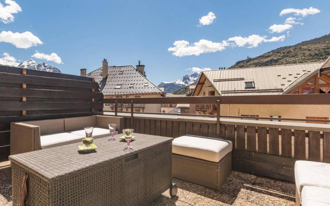 Briancon Apartment | 27 m² Studio flat ∙ 1 bedroom ∙ 3 guests