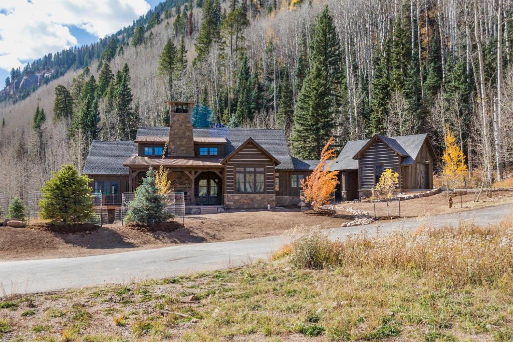 Purgatory House | 27 Meadowview Circle - Cascade Village - Durango CO