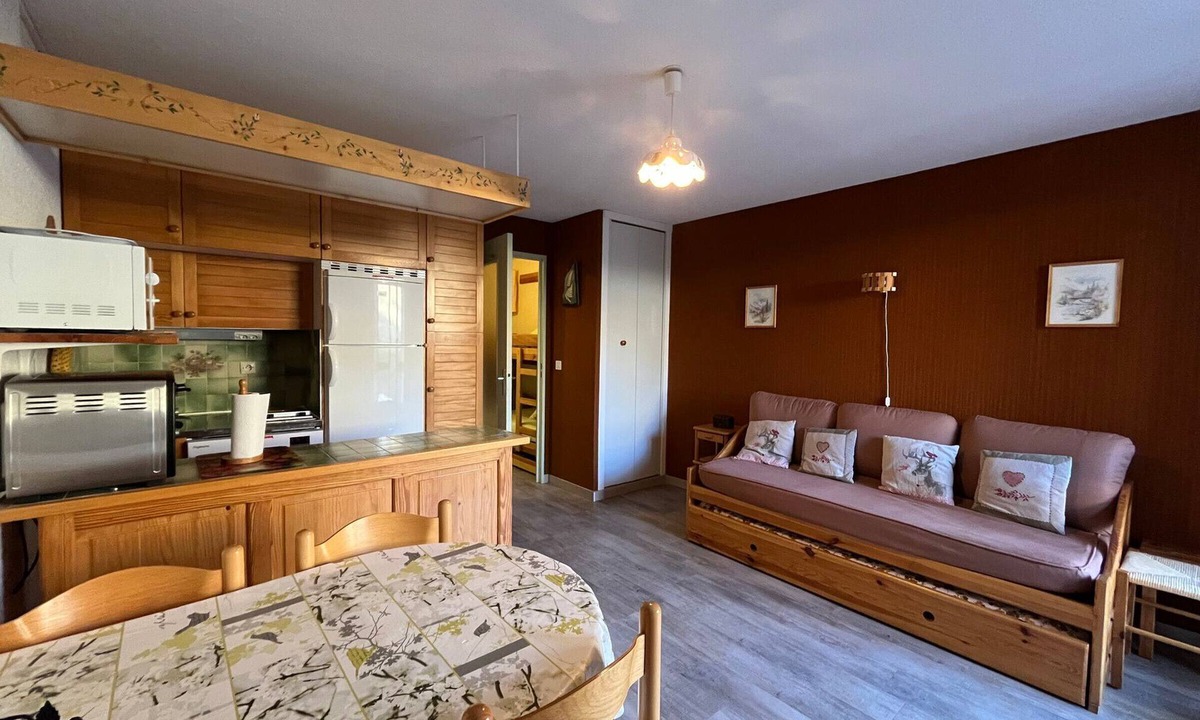 Le Super-Sauze Apartment | 28m² Studio at the slopes base, 4 pax, Les Cimes residence