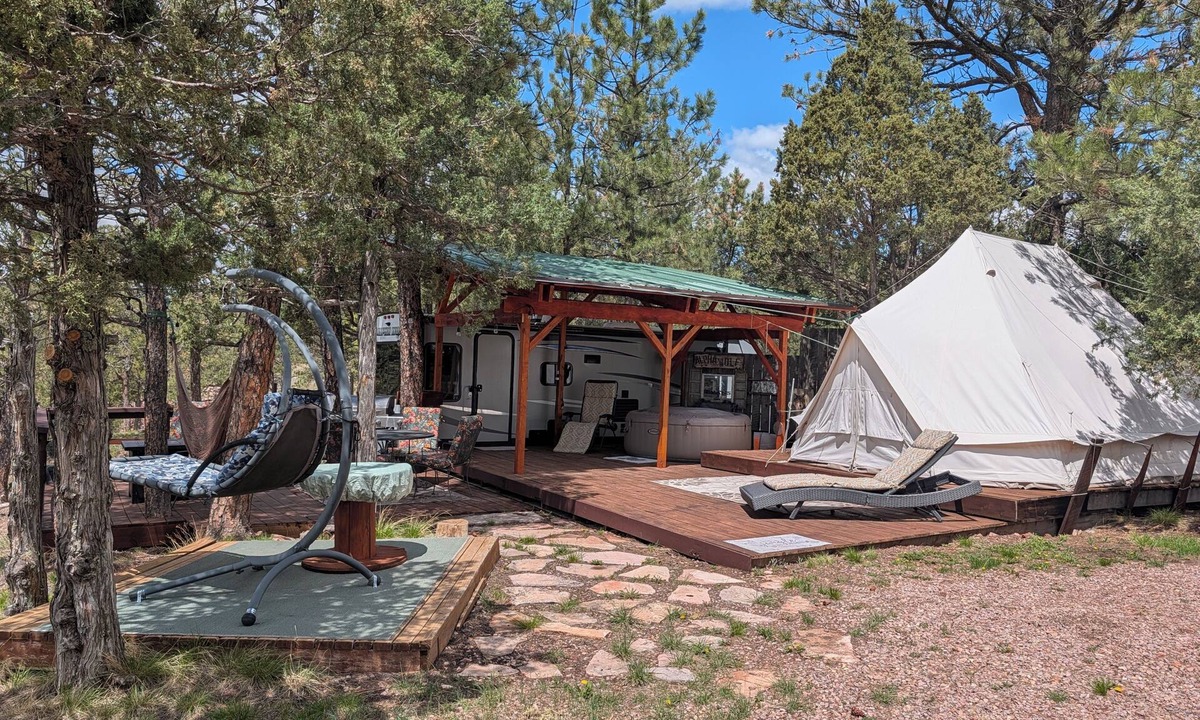 Hot Springs House | 29ft Alpha Wolf RV PLUS Sibley double bell tent COMBO! @EvansCliff, Hot Tub!