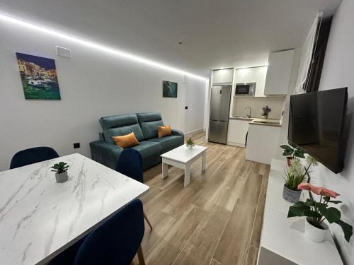 Andujar Apartment | 2ª planta INTERIOR Apartamento Juan Robledo en centro ciudad