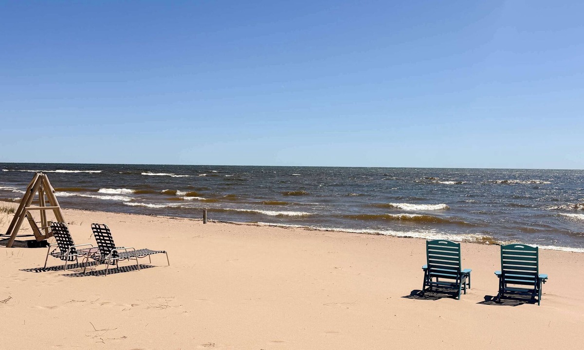 Oscoda Cabin | 2BR Cottage | Steps from the Beach