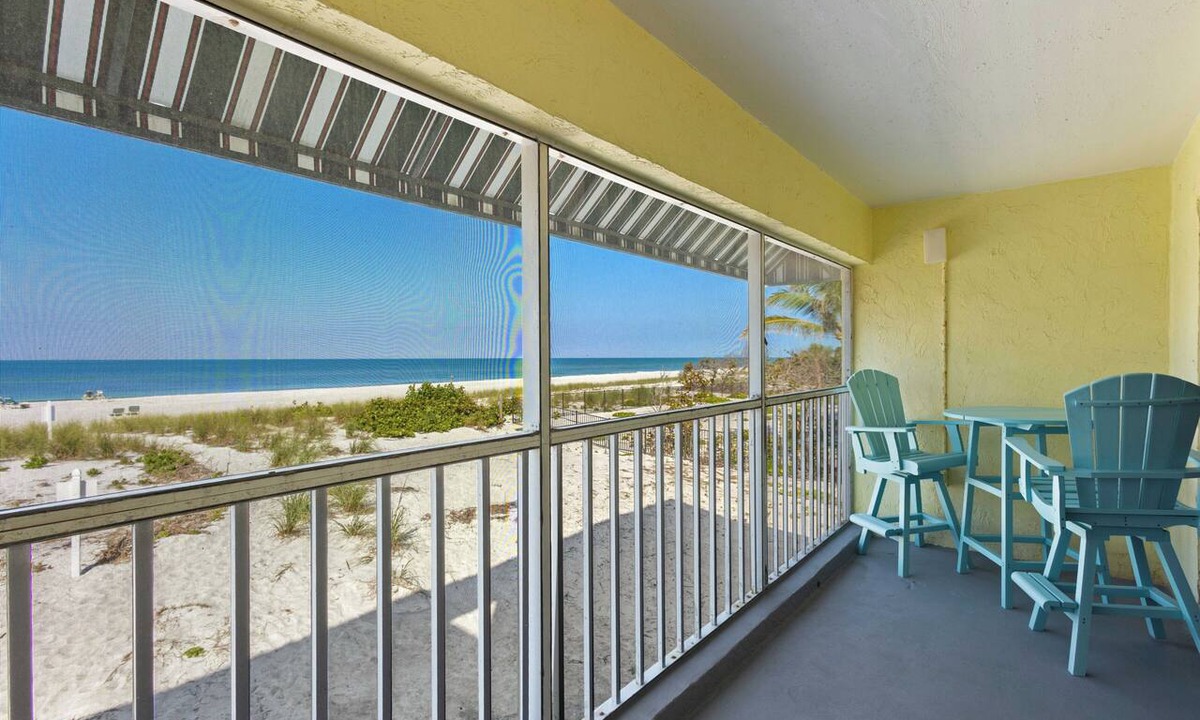 Whitney Beach Condo | 2BR Gulfside Paradise – Longboat Key by RVA