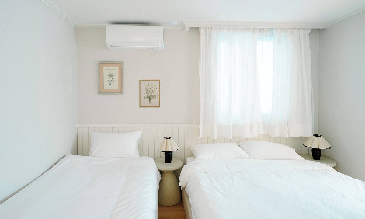 Sindangil-tong House | 2BR home in the centre of Seoul/5 guests/free luggage storage