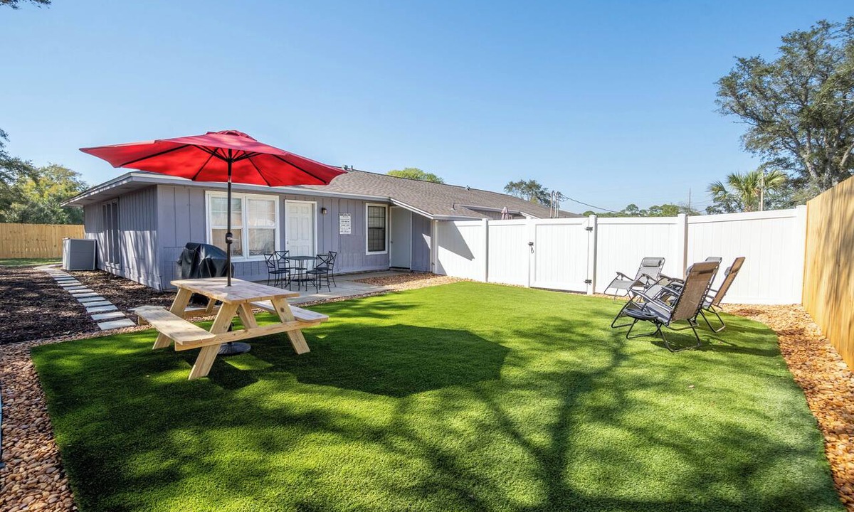 Gulf Breeze Apartment | 2BR King, Private Gated Yard w/Turf, Dog Friendly, 8mi to Pensacola Beach