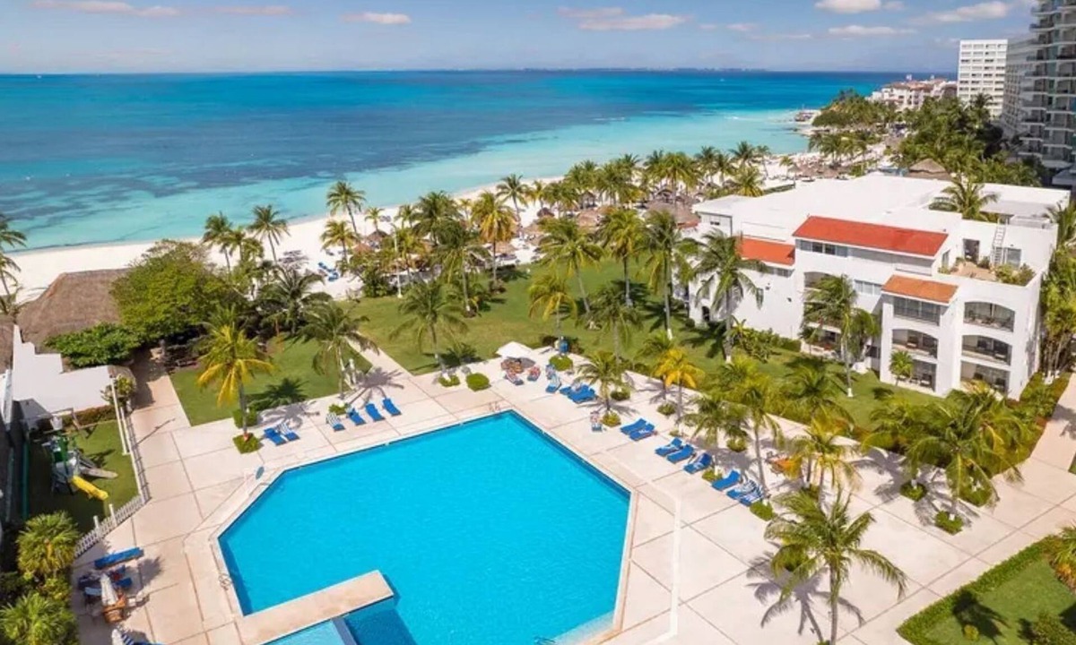 Punta Cancun Hotel | 2BR Villa | Beachscape Kin Ha | Light Island Retreat