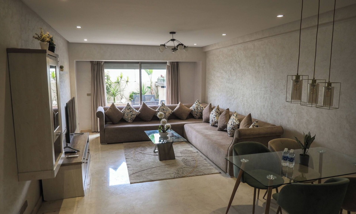 Casablanca Apartment | 2CH/2SDB - Modern & Bright - Wi-Fi - Garage - Streetcar 2 min
