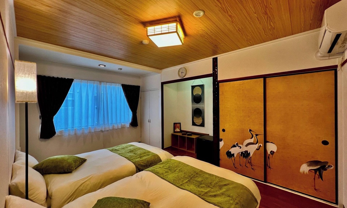 Minato Hotel | 2minute walk from Osakako Station close to Universal Studios Japan and Kaiyukan Japanesestyle tw/Osaka Ōsaka