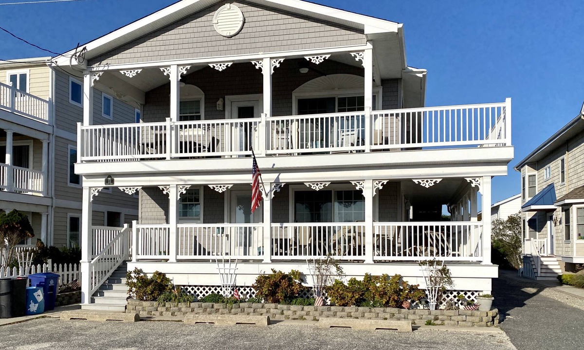 Avalon Condo | 2ND FROM THE BEACH! This property offers expansive ocean views down the coastline