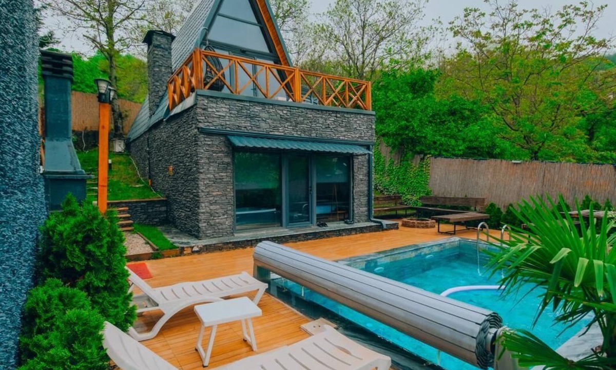 Sapanca House | 3+1 Heated Pool-Jacuzzi-Fireplace-Sheltered Bungalow for 8 People