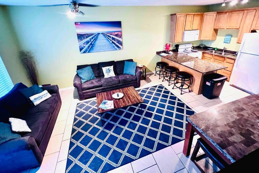Gulfport House | 3/3 Home within walking distance of the beach!