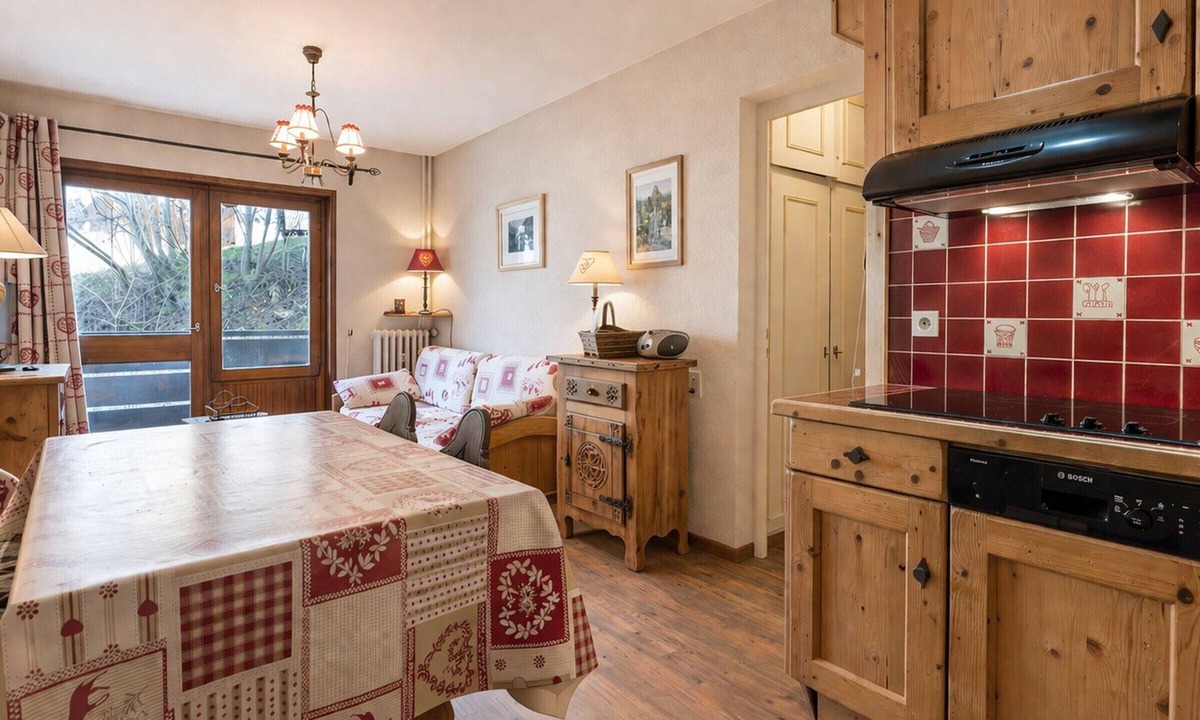 La Clusaz Apartment | 3* Apartment, 4 guests, pets allowed, village center