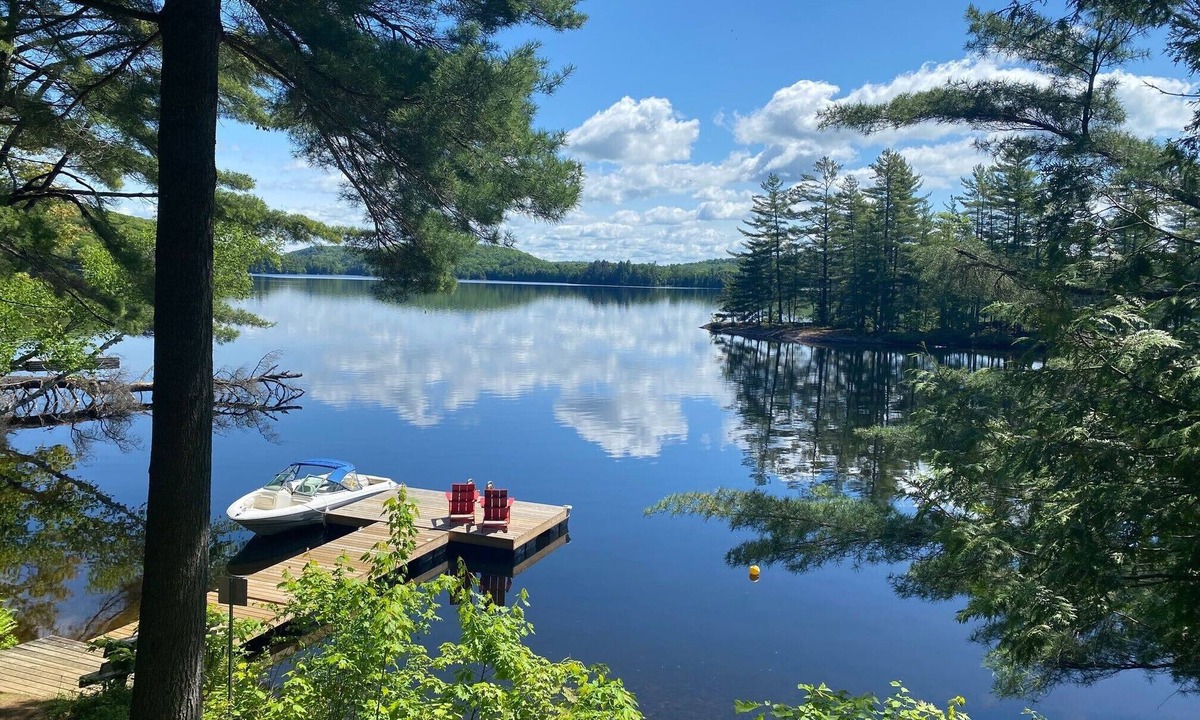 Dorset Cabin | 3 Bdrm, 1 Bath, traditional family cottage with spectacular views!