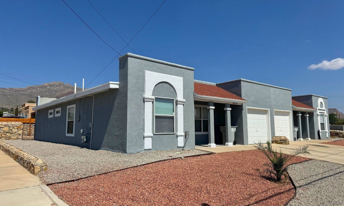 Sunrise Acres House | 3 Bed , 2 Bath Mountain side Home in Northeast El Paso