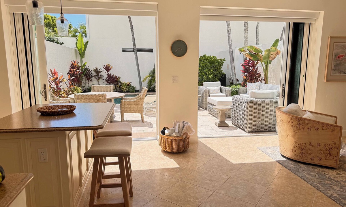 Old Naples Villa | 3-bed, 3-bath villa with pool in Olde Naples. Walk to 3rd, 5th and the beach!