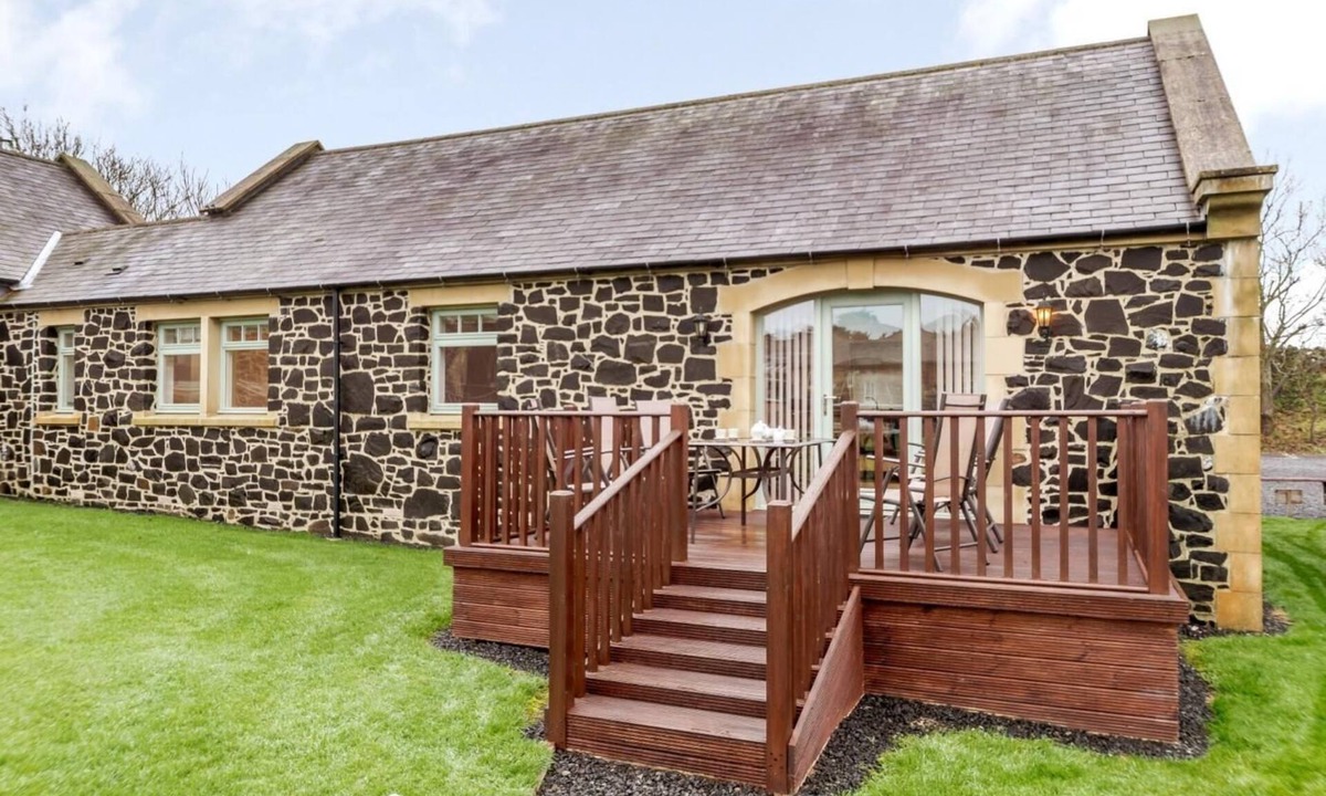 Newton by the Sea Cottage | 3 Bed in Alnwick (oc-80479)